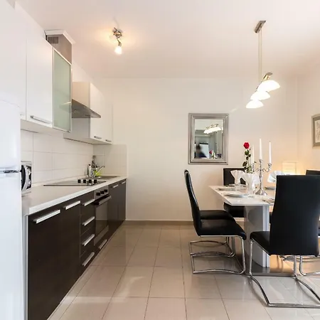 Holiday Nolan Ferienhaus Ripenda Kras